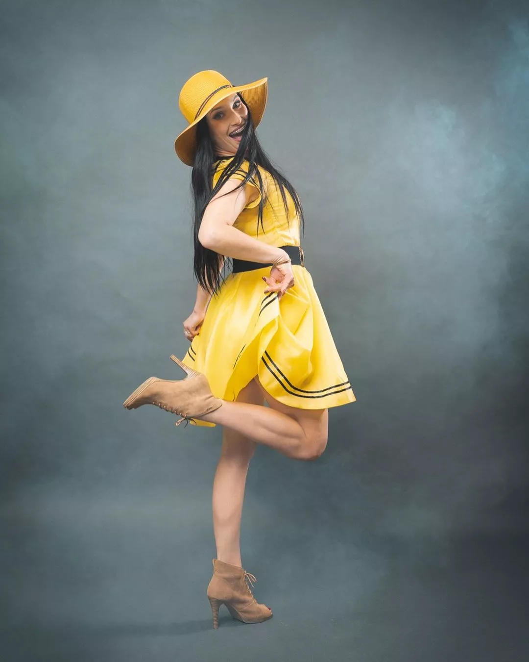 Emilia Sanecka Daj to Głośniej w koronkowej bieliźnie! Popularna wokalistka disco polo kusi odważną sesją! 